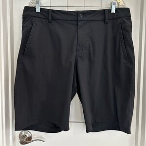 Men's Lululemon Charcoal Gray Performance Golf Shorts Size 38